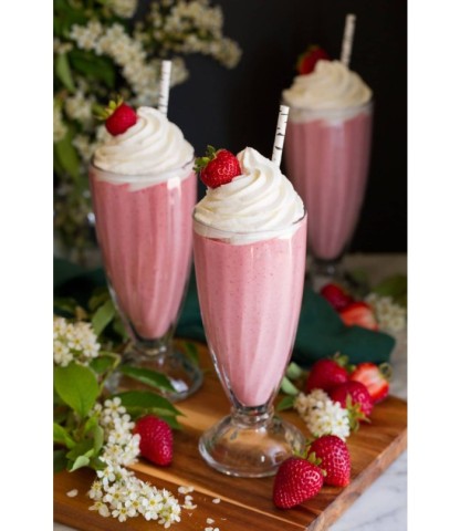  Çilekli Milkshake (1 Kg)